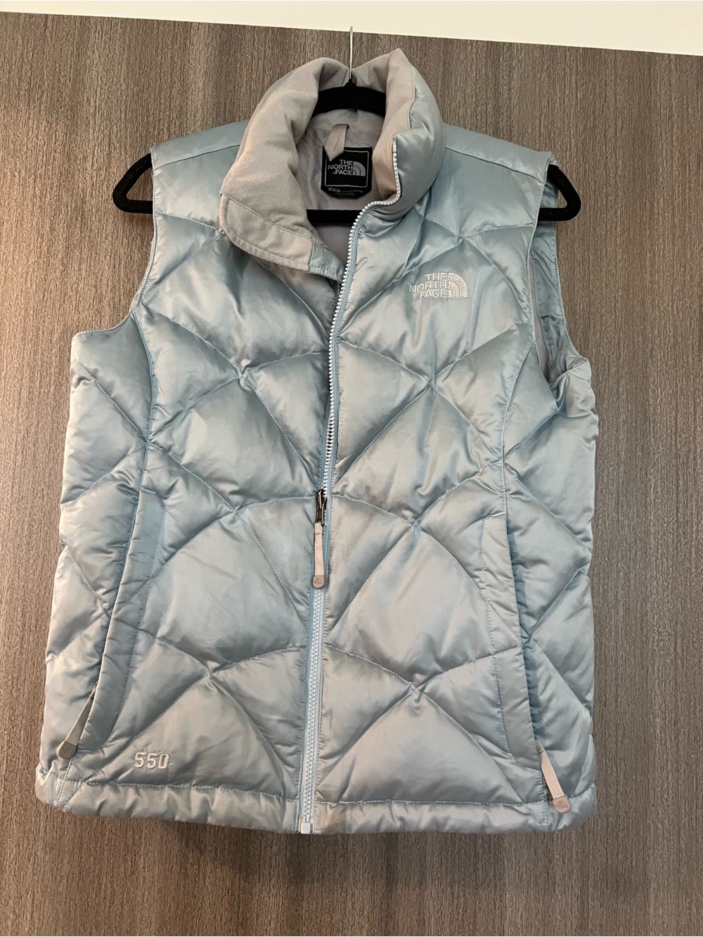 The North Face Women's Pale Blue 550 Down Vest